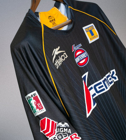 TIGRES Visitante 2005/06