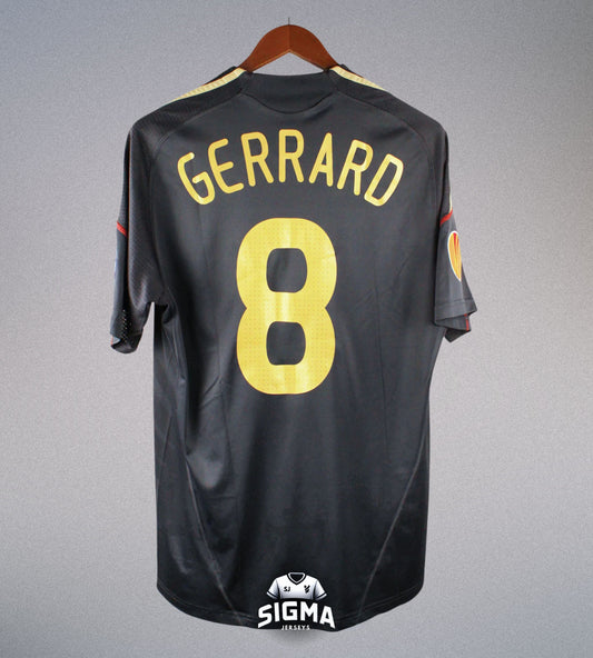 GERRARD #8, Liverpool Visitante 2009/10