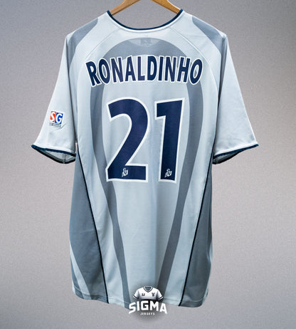 RONALDINHO #21, PSG Tercera 2001/02