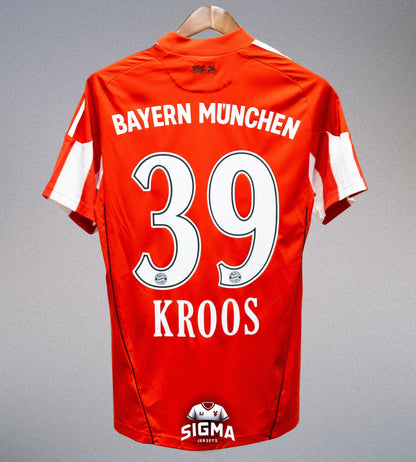 KROOS #39, Bayern Munich Local 2010/2011