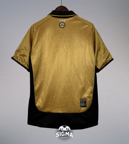 MANCHESTER UNITED 2001/02
