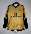 MANCHESTER UNITED 2001/02