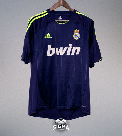 KAKA' #22 Real Madrid Visitante 2012/13