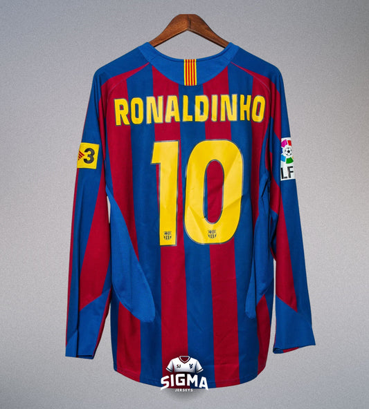 RONALDINHO #10, Barcelona Local 2005/06